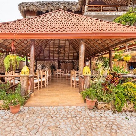 Vista De Aguilas Ecolodge Pedernales Exterior photo